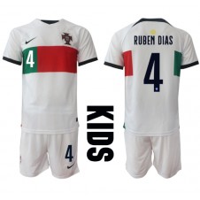 Portugal Ruben Dias #4 Bortaställ Barn VM 2022 Korta ärmar (+ Korta byxor)